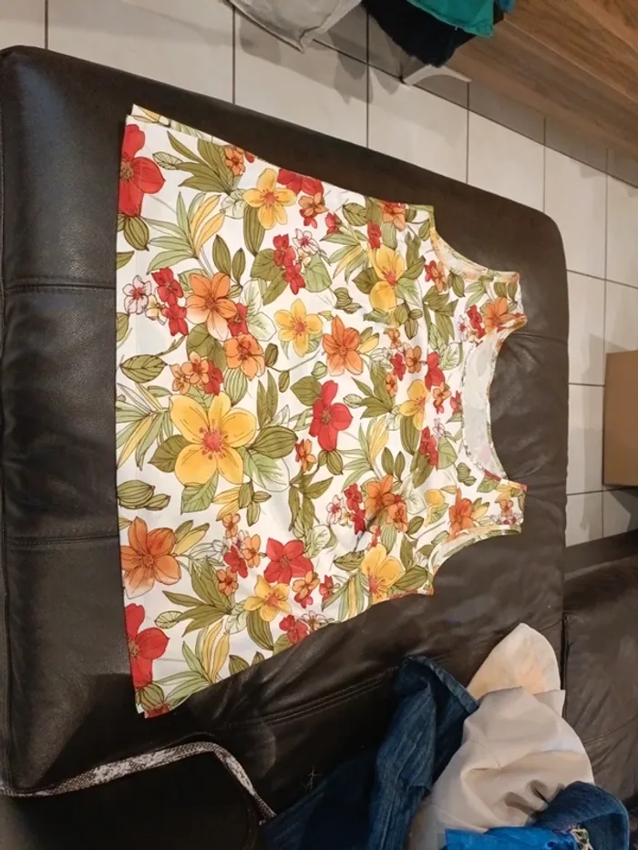 Débardeur grande taille fleurs L