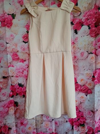 Robe Naf Naf taille 34