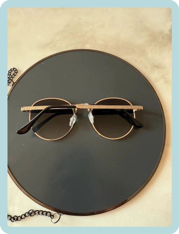 Lunette de soleil ronde noire argenté - photo numéro 2