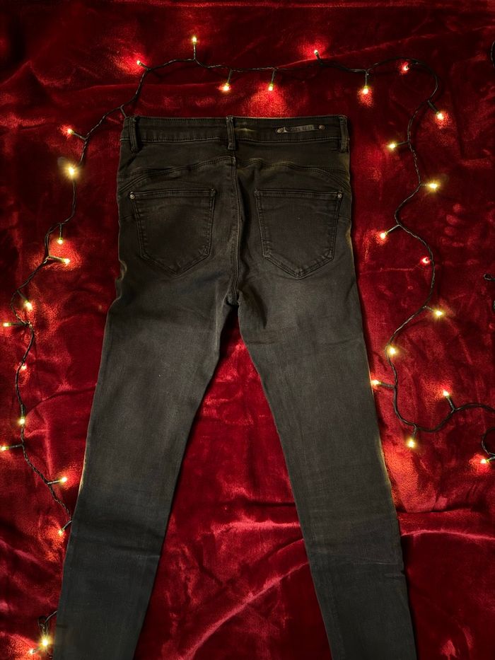 Jean slim/skinny noir - photo numéro 3