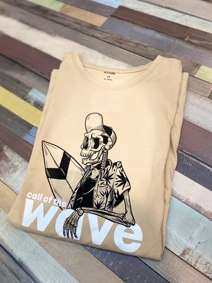TEE shirt beige surfeur tête de mort