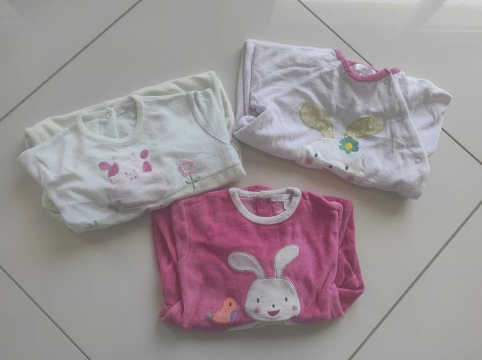 Lot de 3 pyjamas velours fille 9 mois 71 cm kiabi