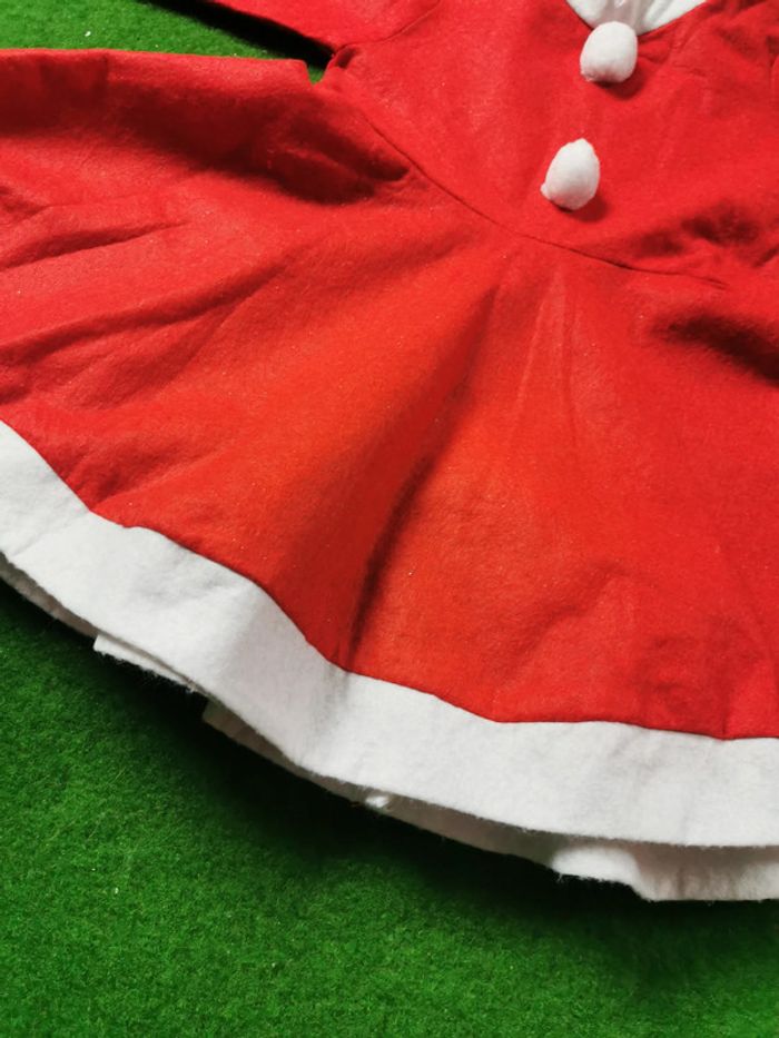 Robe rouge de Noel 7-9 ans - photo numéro 6