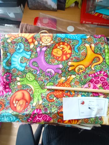 Coupon coton import US – chats multicolores – 90 x 110 cm