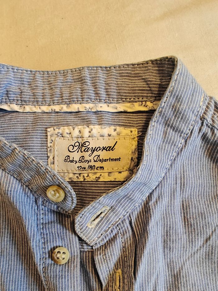 2 chemises pour garçons, 12-18mois. En très bon état - photo numéro 3