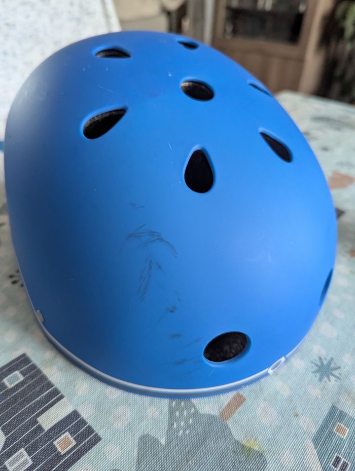 Casque globber  primo - photo numéro 2