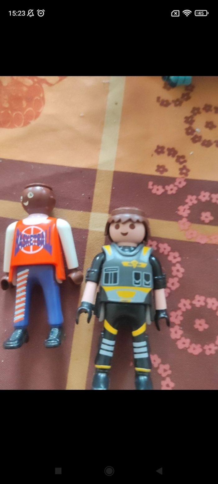 Playmobil
J8 - photo numéro 3