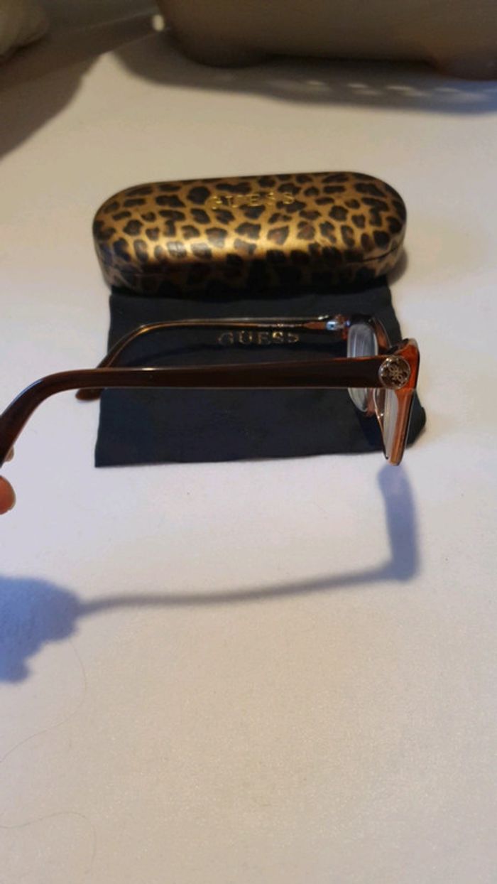 Montures lunettes de vue guess - photo numéro 4