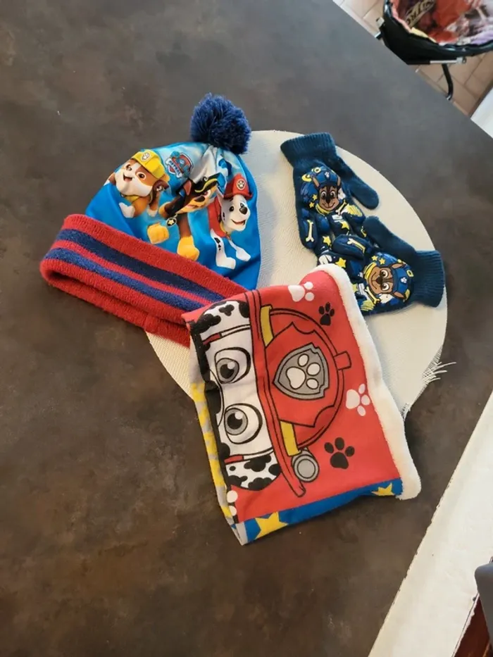 Bonnet - photo numéro 2