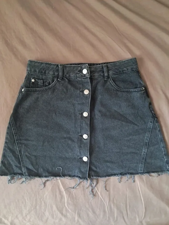 Minijupe en jean noire