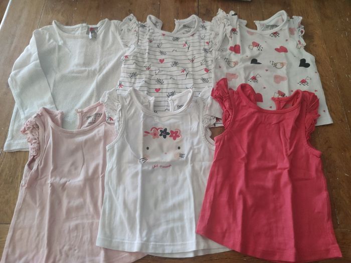 Lot 6 t shirts 12 mois