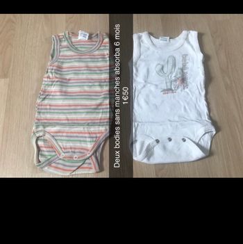 Deux bodies sans manche absorba