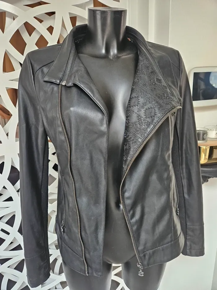 Desigual perfecto noir taille 38 - photo numéro 6