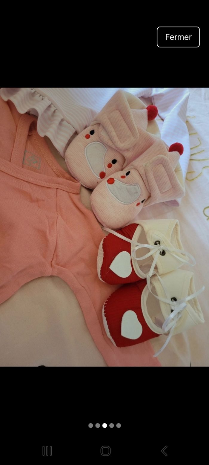 Lot vêtements 6 mois - photo numéro 4