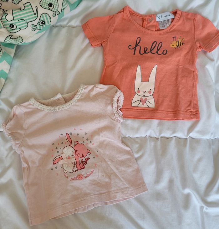 Lot de vêtements légers naissance et 1 mois fille - photo numéro 15