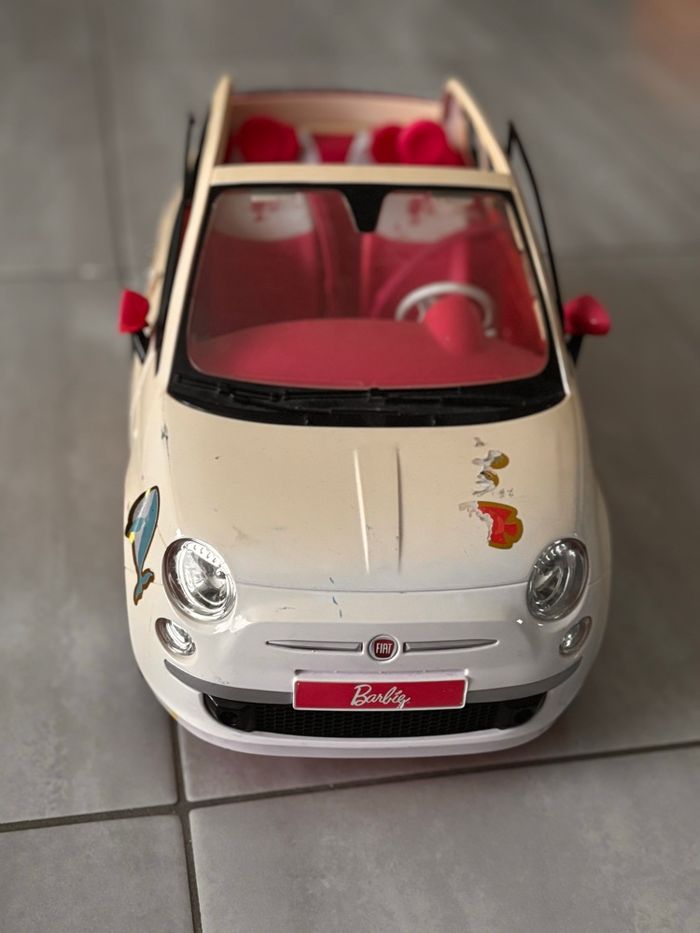 Voiture Barbie