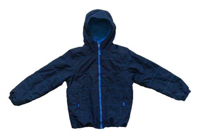 Veste blouson bleu marine à capuche. Quechua. Taille 10 ans. 133 - 142 cm