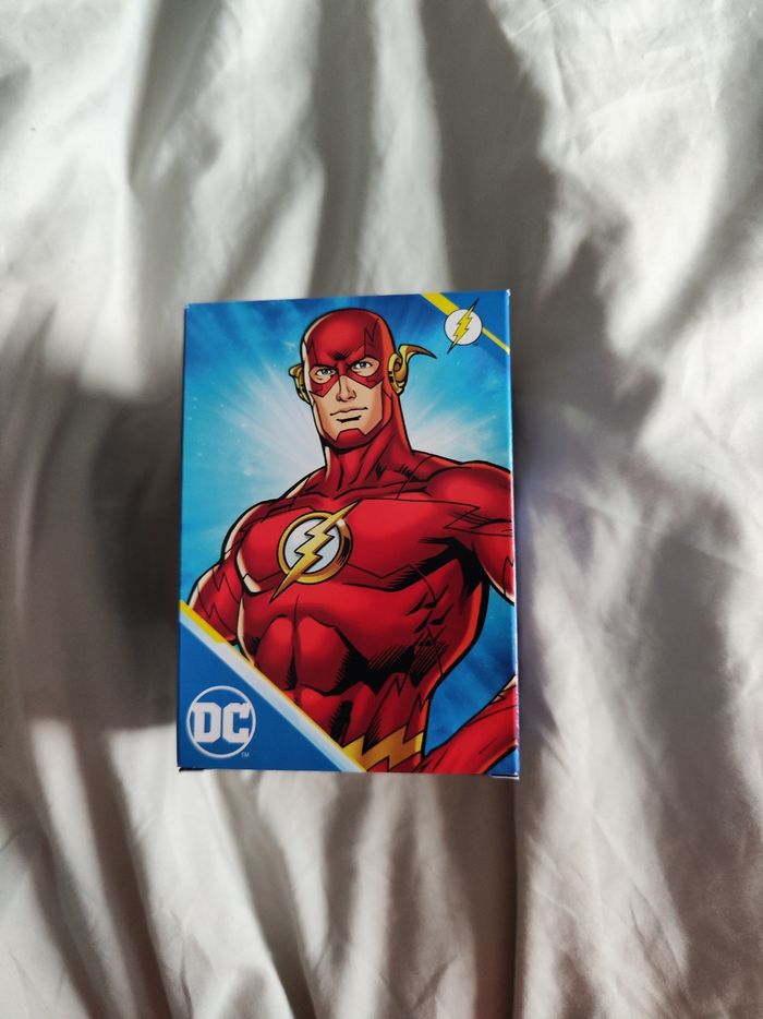 Figurine flash