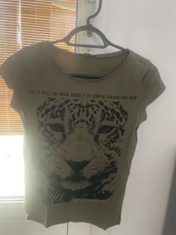 T-shirt kiabi kaki