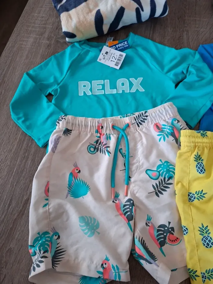 Lot de maillot de bain garçon 5 ans - photo numéro 3