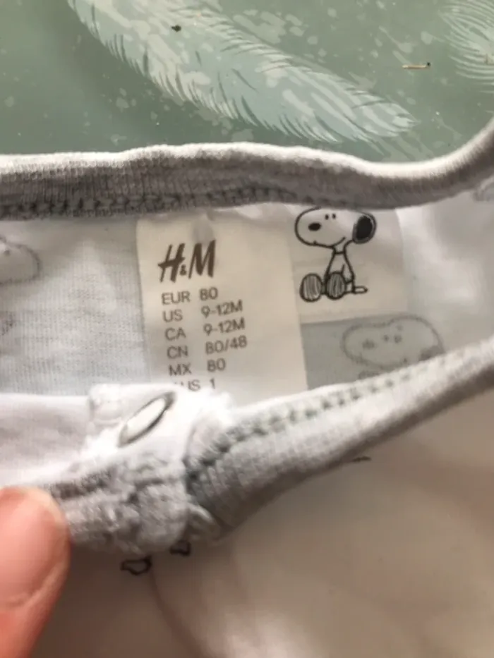 Pyjama Snoopy  12 mois h&m - photo numéro 3