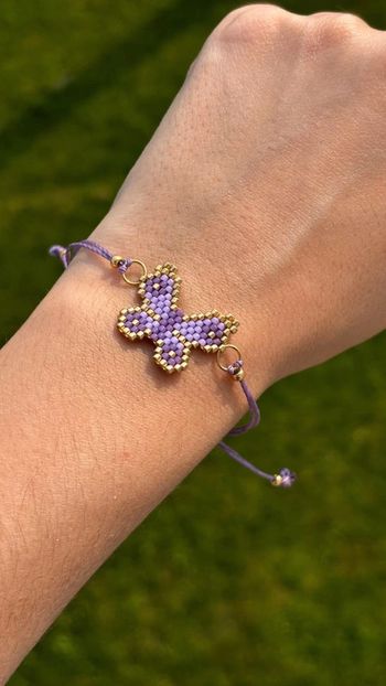 Bracelet papillon tissé en perles