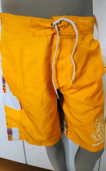 Short de bain Taille M