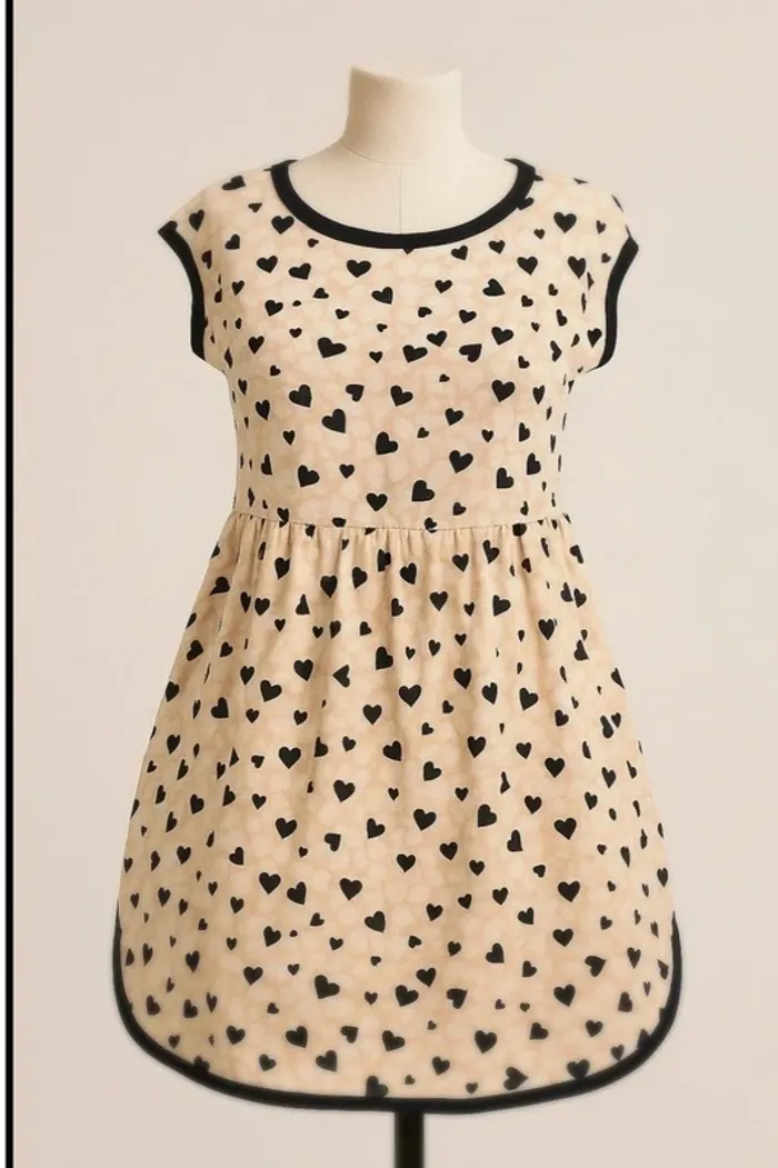 Robe à cœur en excellent état, taille 38