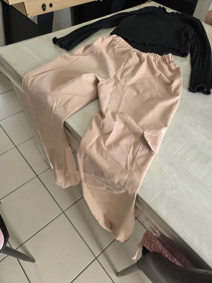 Tee shirt à manche longue et pantalon - photo numéro 2