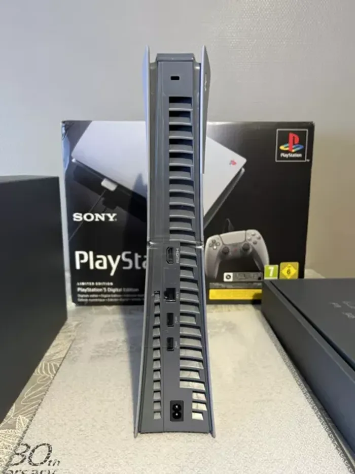 PlayStation 5 - photo numéro 2