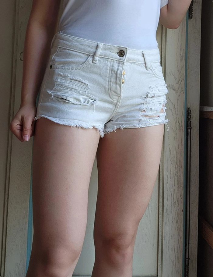 Short blanc