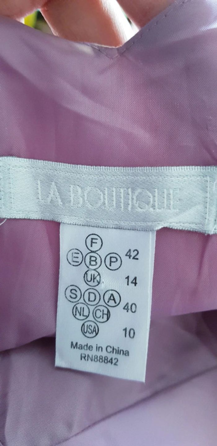 Robe mi longue femme - T. 42 - photo numéro 4