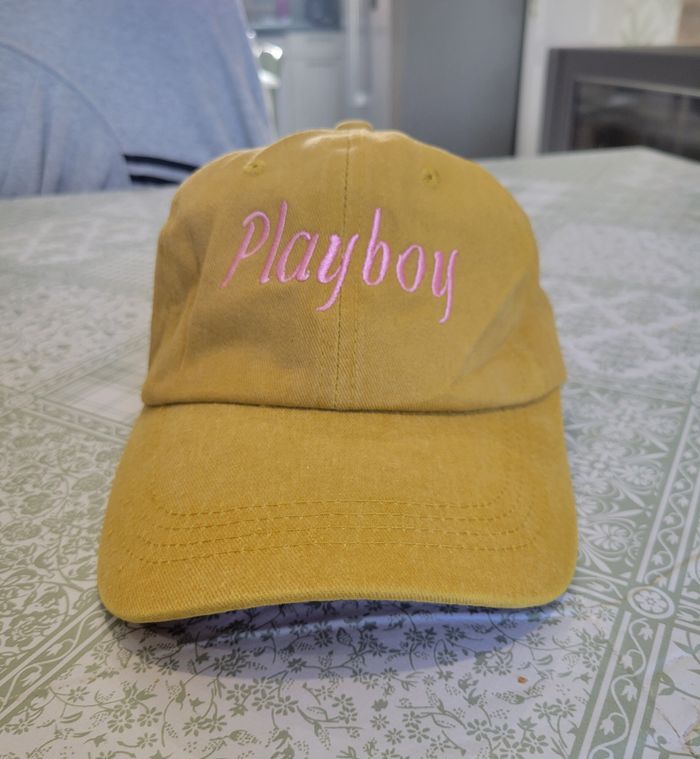 CASQUETTE FEMME INSCRIPTION PLAYBOY ! NEUVE !