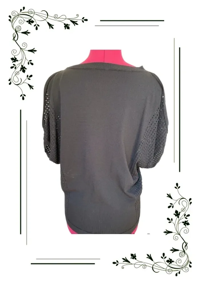 Magnifique pull fin échancré sexy sans manches - photo numéro 3