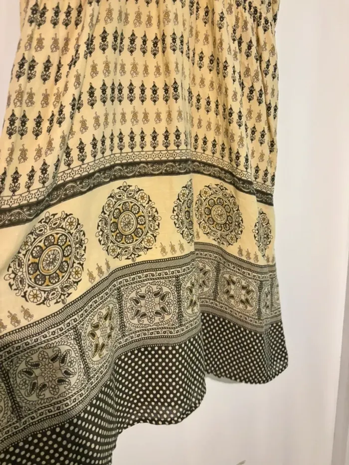 Robe imprimée bohème beige et noire – Taille 38 - photo numéro 3
