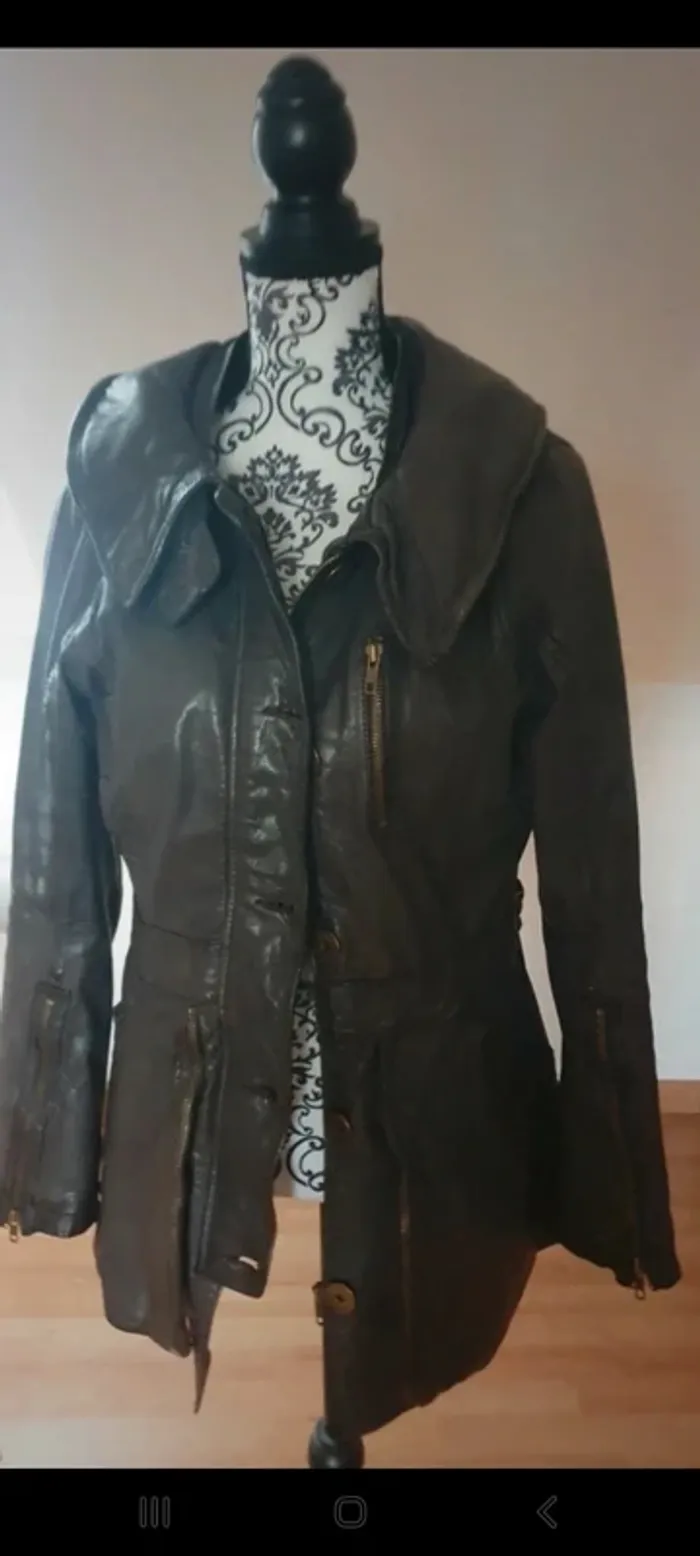 Veste en cuir marron 38/40