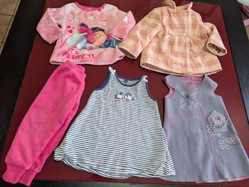 Lot vêtements fille