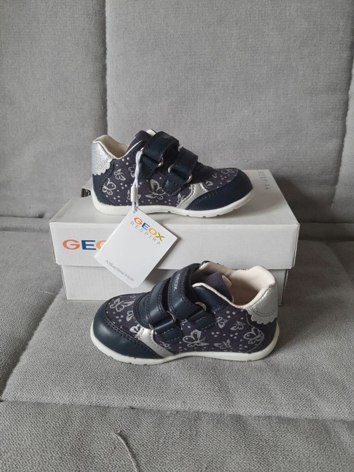 Baskets montantes Geox 1ers pas pointure 21 neuf avec étiquettes - photo numéro 5