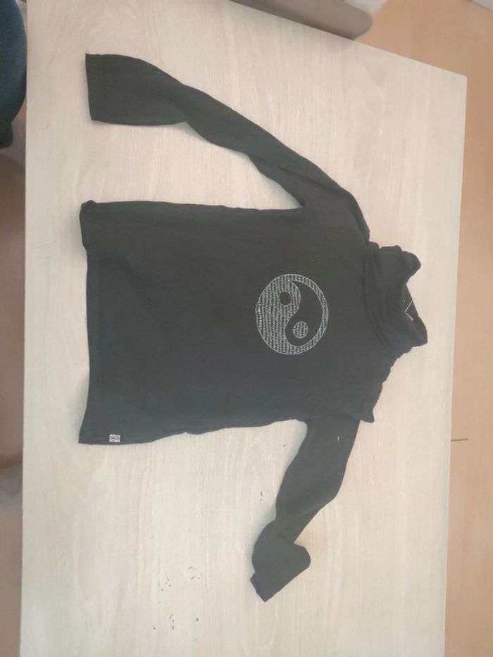 Sous pull col roulé yin yang Okaïdi 6 ans