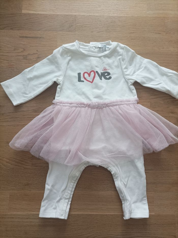 Lot vêtements bebe fille 3 mois - photo numéro 2