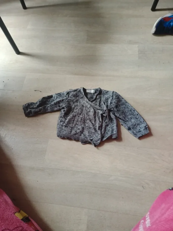 Brassière /Gilet Mango 3/6 mois