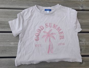 T-shirt court