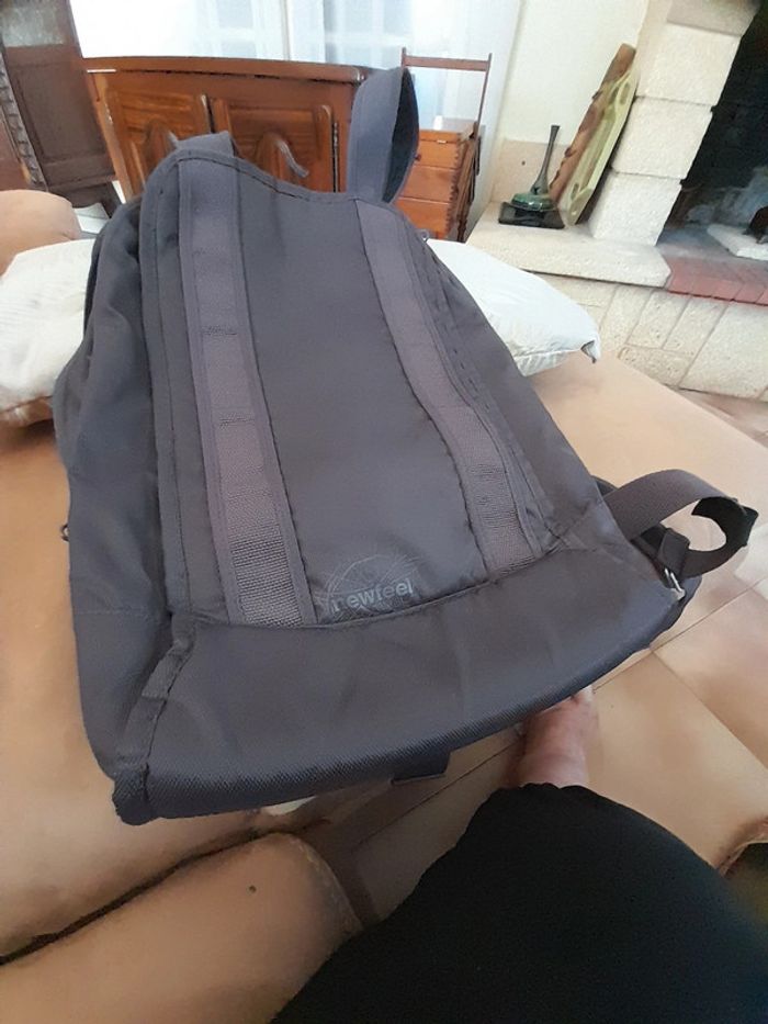 Sac à dos marron et violet - photo numéro 2
