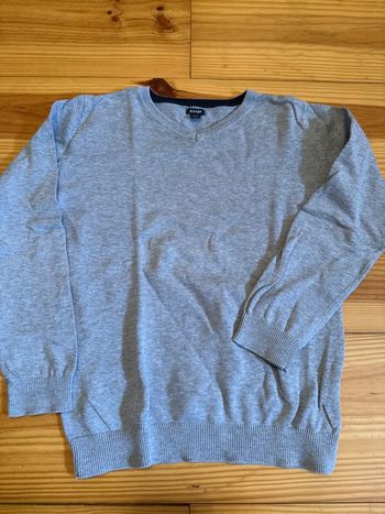 Pull gris col Kiabi, taille 10 ans