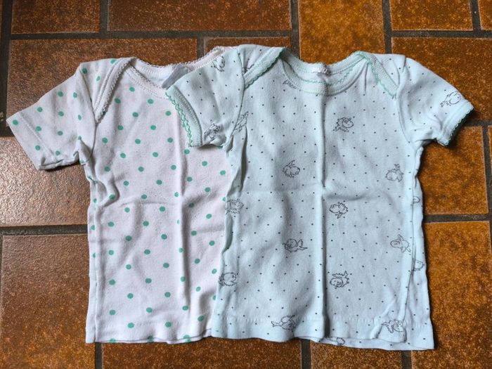 2 t-shirts 3 mois