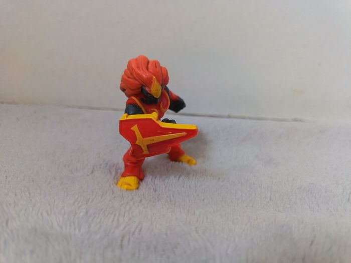 Figurine Gormiti - Koga Tribu du Feu - 6 cm - photo numéro 1