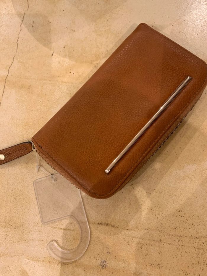 Joli portefeuille porte monnaie neuf marron