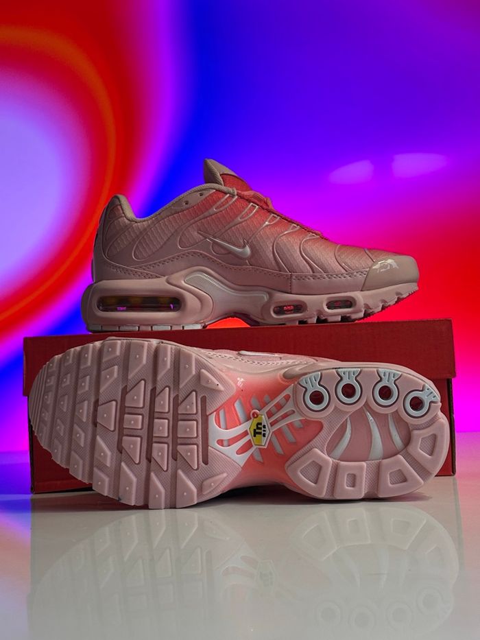 Nike Tn Air Max Plus neuves taille 38 avec boîte – envoi express - photo numéro 3