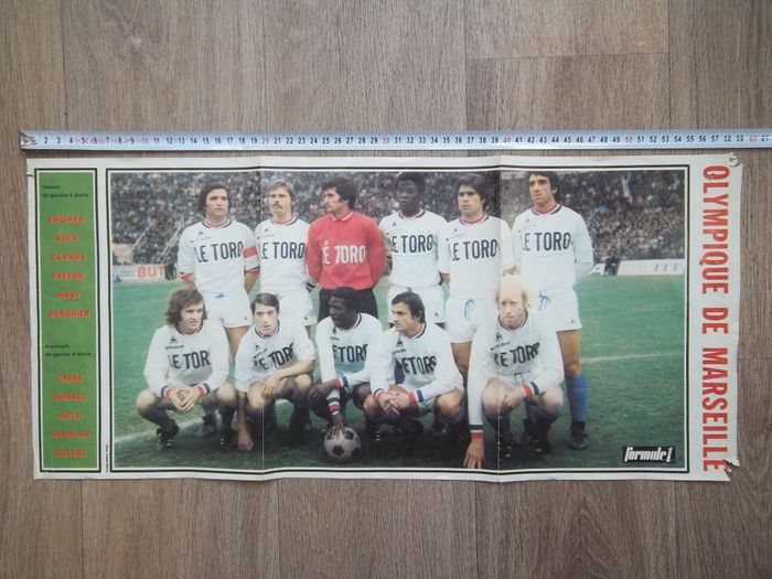 page poster équipe OM Olympique Marseille 1970