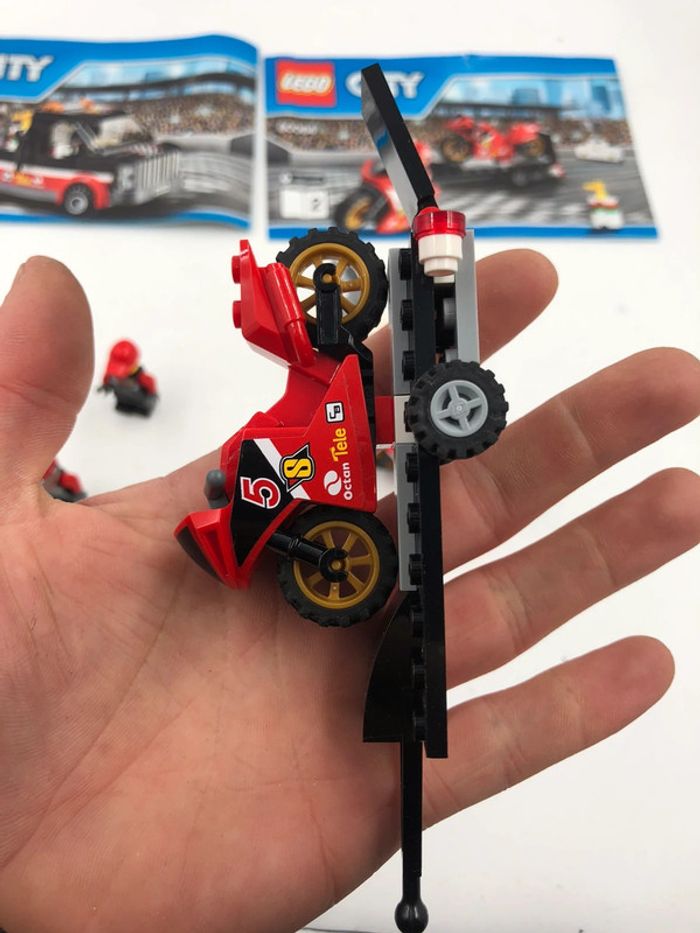 Lego City N•60084 Racing Bike Transporteur - photo numéro 7